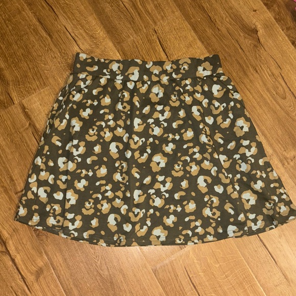 Pact Fit & Flare Mini Skirt size medium - Picture 2 of 5